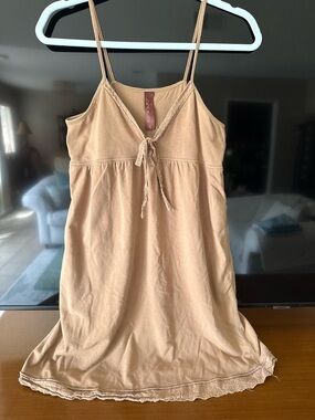 Celebrity Pink Tan Lace-Trim Spaghetti Strap Mini Dress